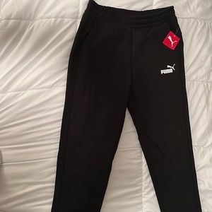 Puma Sweatpants L